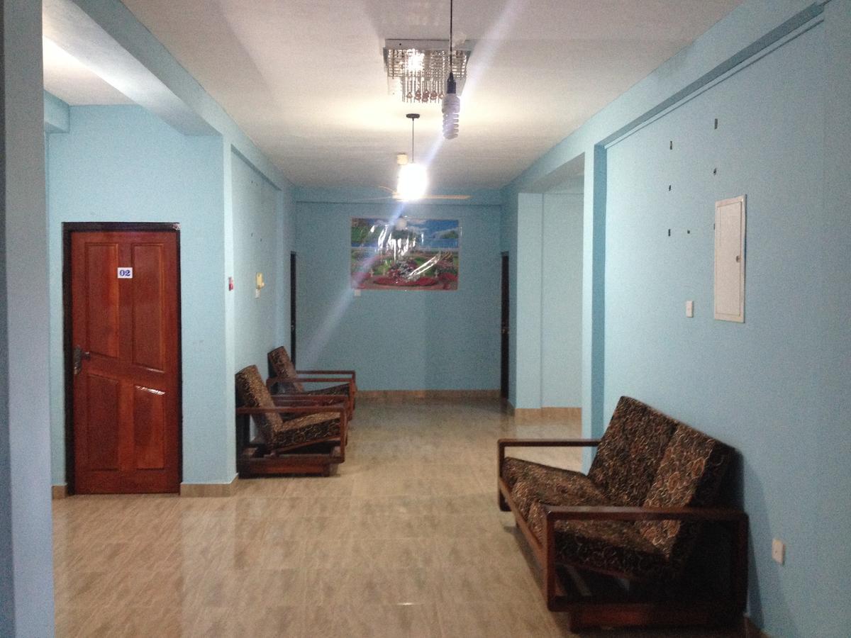 Hotel Blue Whale Jaffna Exterior foto