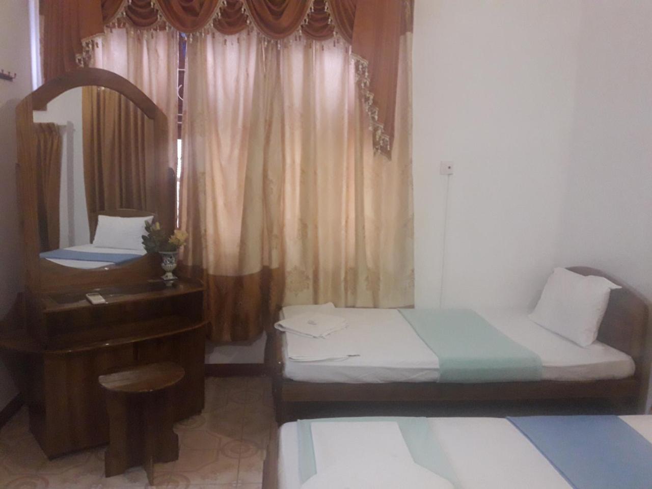 Hotel Blue Whale Jaffna Exterior foto